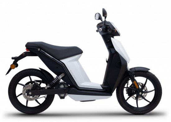 Electric scooter TORROT L1E MUVI City white